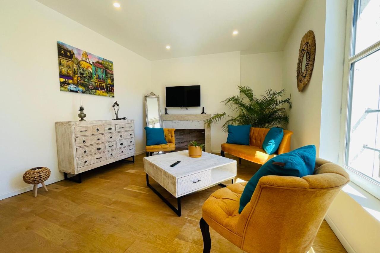 The Ronsardienne Suite In A Charming Mansion At The Gates Of Tours Saint-Avertin Exterior photo