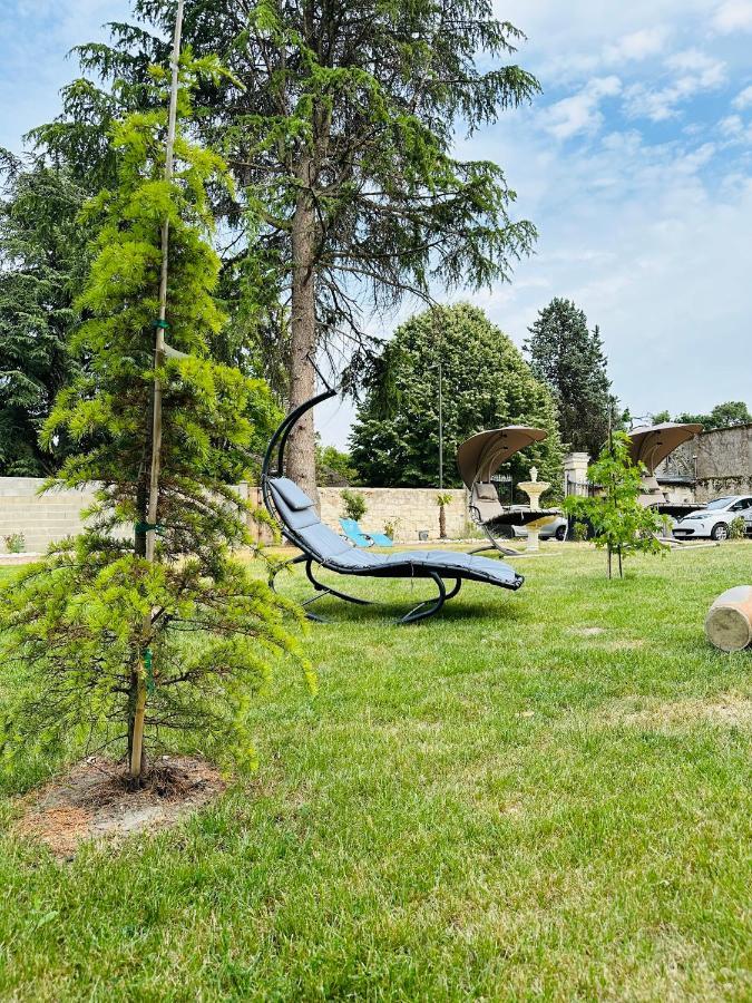 The Ronsardienne Suite In A Charming Mansion At The Gates Of Tours Saint-Avertin Exterior photo
